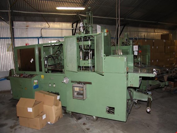 Used ILLIG R-45B Thermoforming machine for Sale (Auction Premium) | NetBid Industrial Auctions